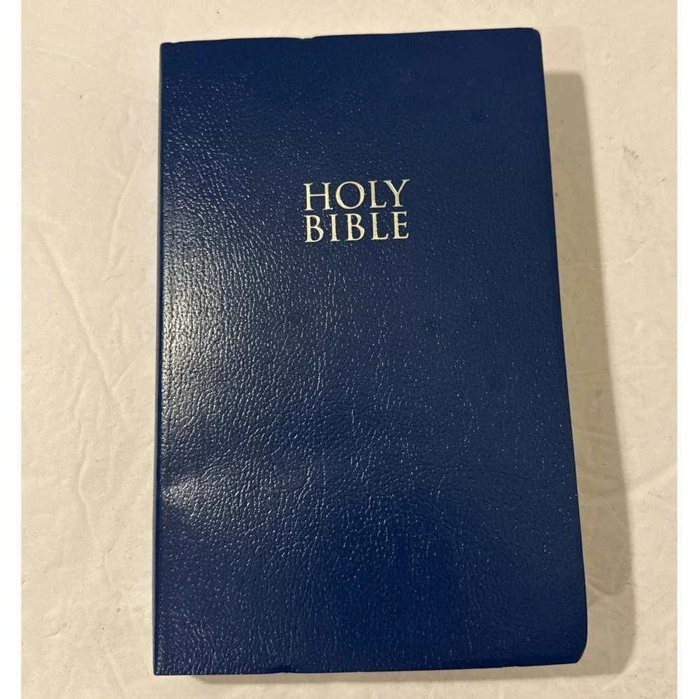 NIV Holy Bible Blue Leather-Look Red Letter Edition 2011 Zondervan Indexed Maps‎